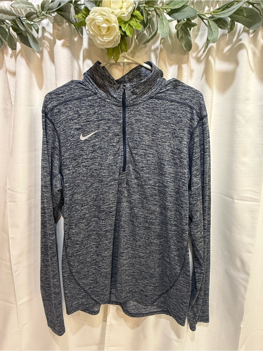 🔥 Nike Men's Dri-FIT Heather Element 1/4 Zip Pullover. Medium